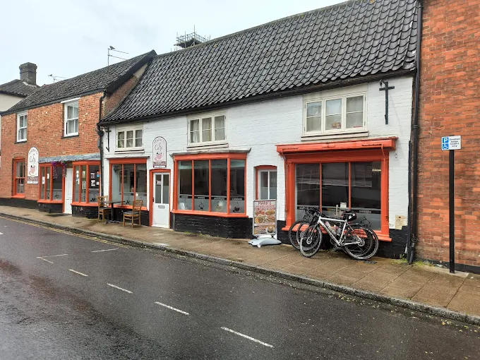 mark’s cafe 3